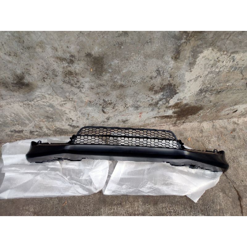Bemper depan bawah ram bemper Honda Jazz RS 2012-2013