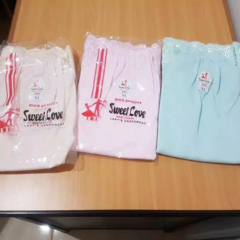 SWEET LOVE dalaman rok/kulot pendek