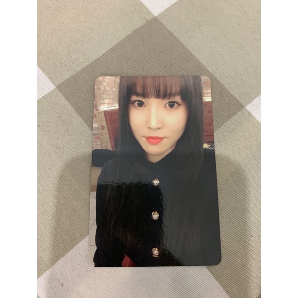 photocard yuju