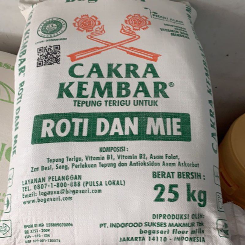 

Tepung Terigu Cakra Curah 1kg (protein tinggi)