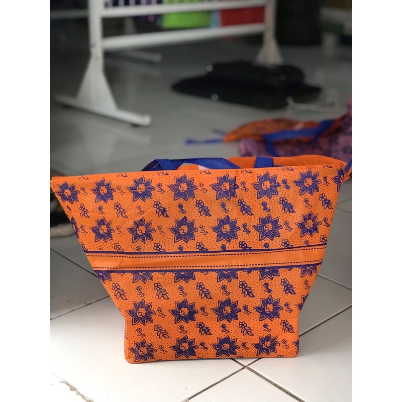 

goodie bag kotak 24 hantaran syukuran jahit