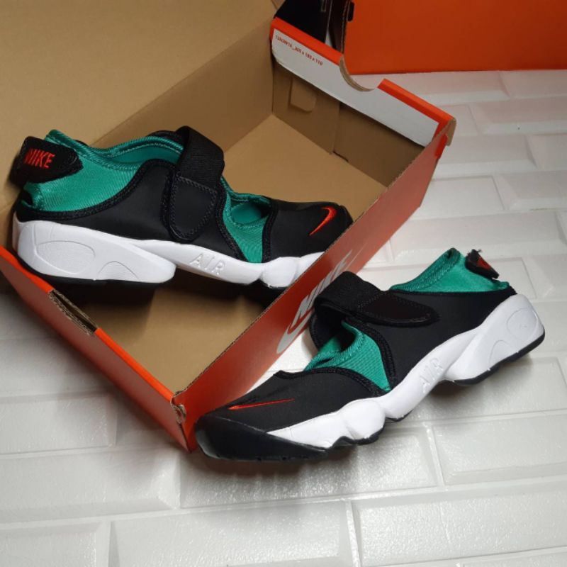 Nike Air Rift Black Grenn