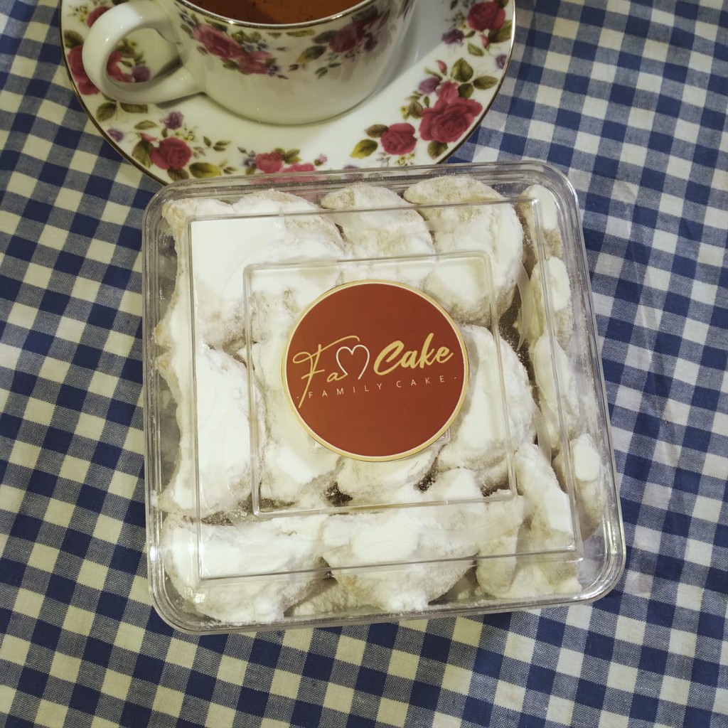

Fam Cake Putri Salju Mede