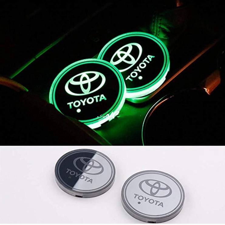 TOYOTA 1 / 2 Pcs Tatakan Gelas Dengan Lampu LED Dan Port Charger USB