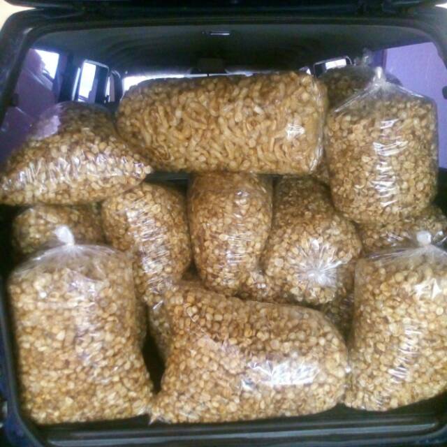 

Kerupuk kulit batusangkar