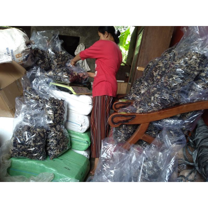 

jamur kuping kering 1kg