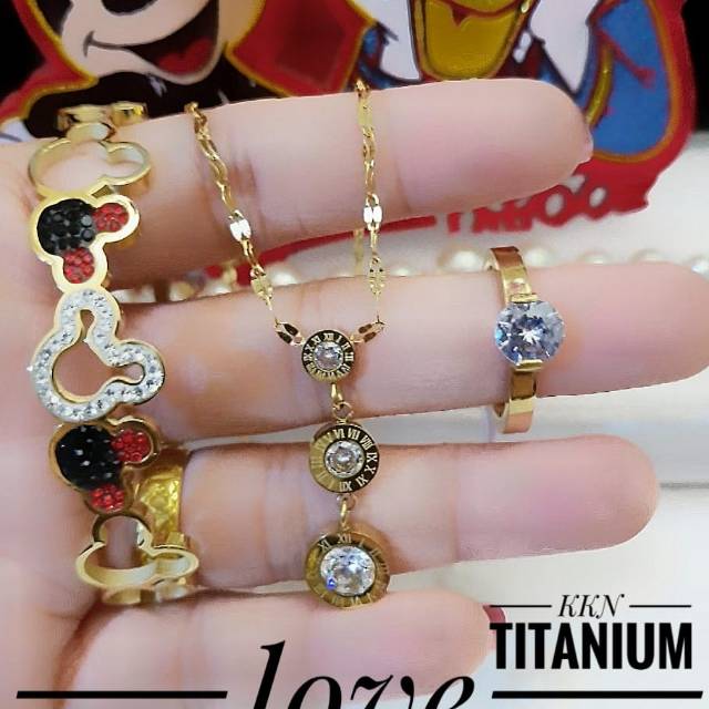 Titanium set perhiasan 1034k