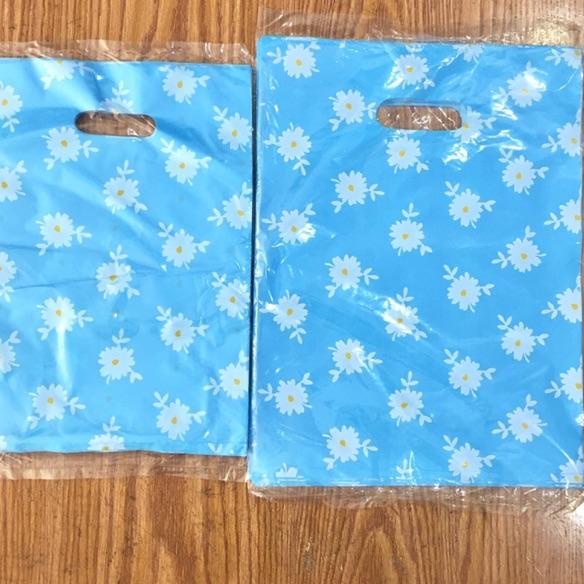 Borong Kantong Plastik Olshop Pond Oval Motif Daisy 30x40