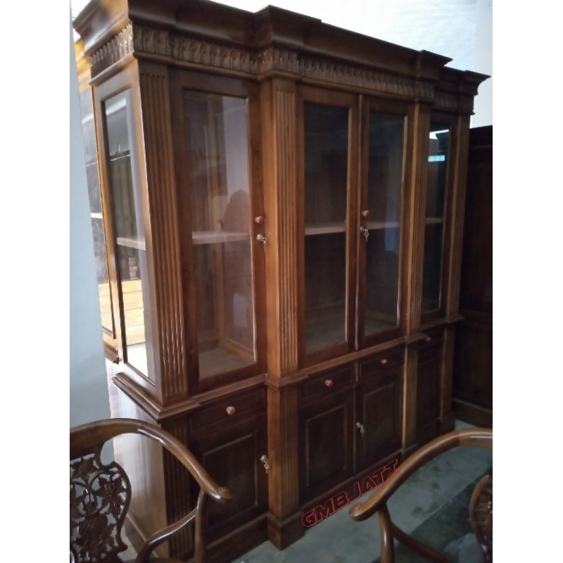 bufet lemari hias pajangan jati ruang tamu