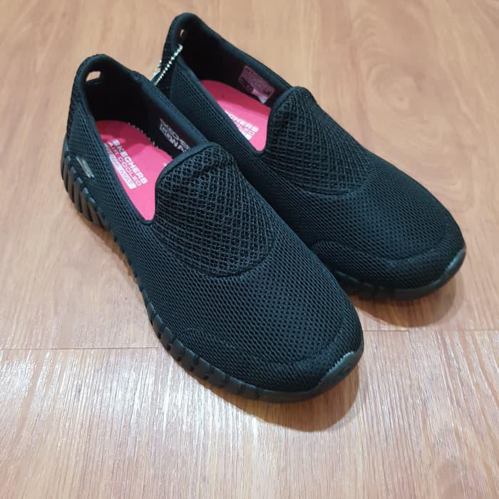 SEPATU SKECHERS GOWALK SMART - FULL BLACK / SEPATU WANITA