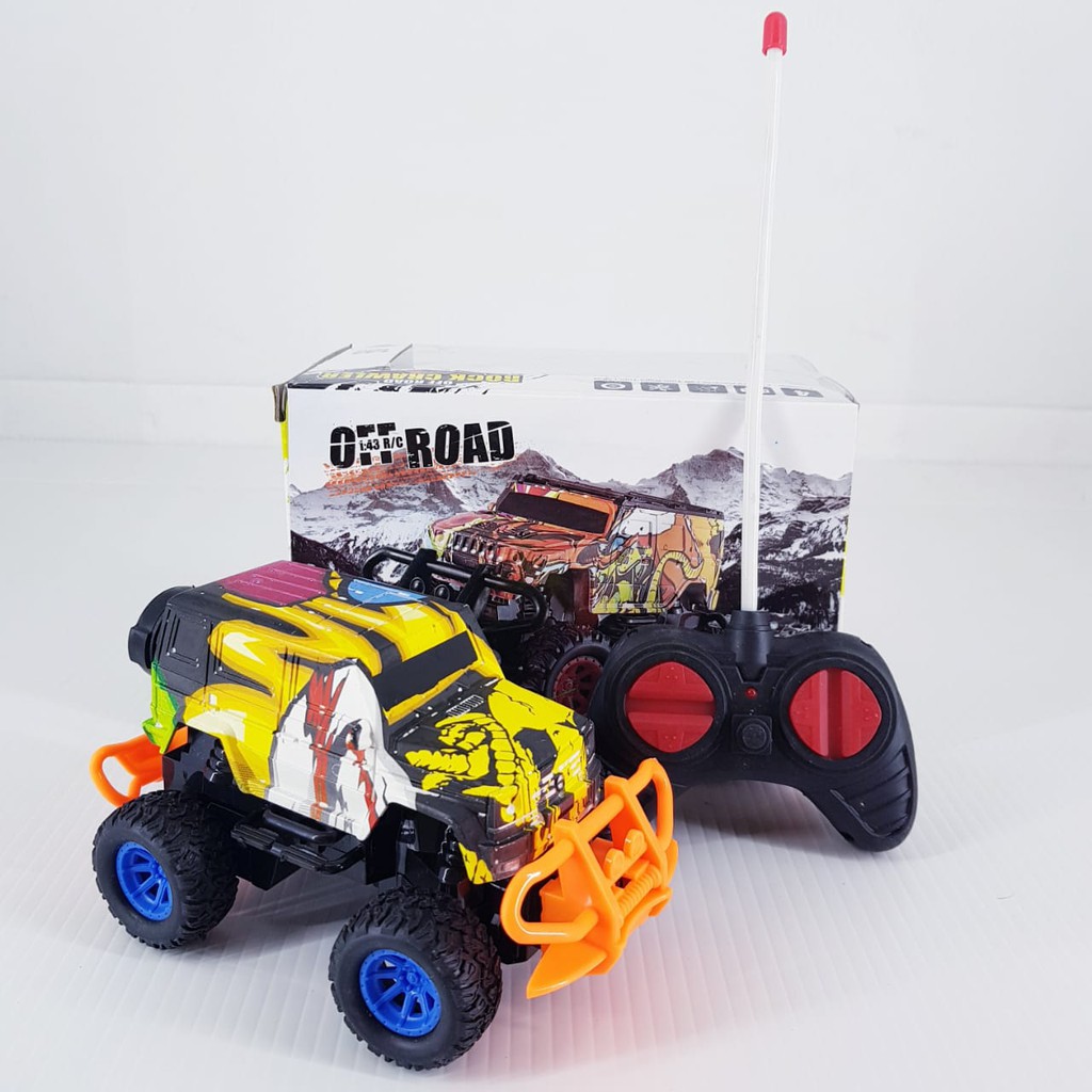 Mainan Mobil Remote Control - RC Jeep Rock Crawler