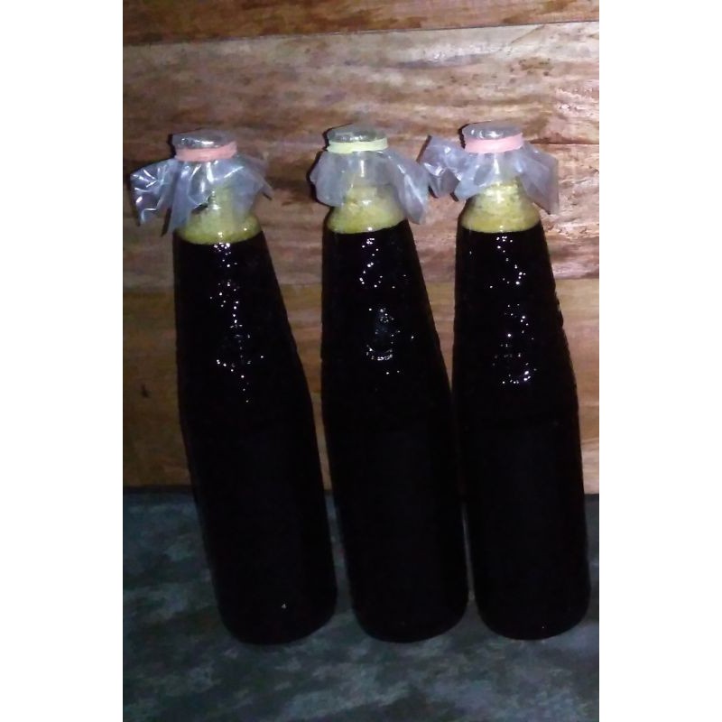 

Madu Hitam.