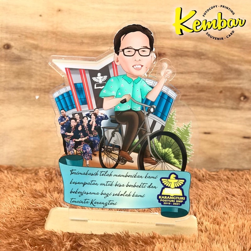 

ACRYLIC PLUS PRINT UV UKURAN A6 ( 10 x 15 cm ) 1 sisi