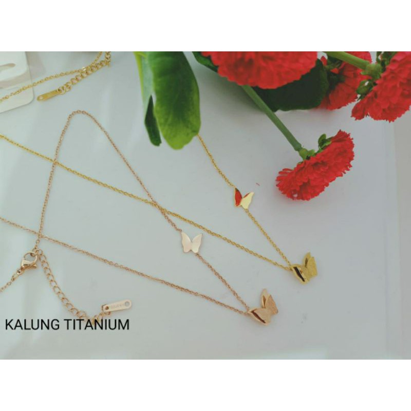 Fourfashion Kalung Titanium Kupu-Kupu Premium