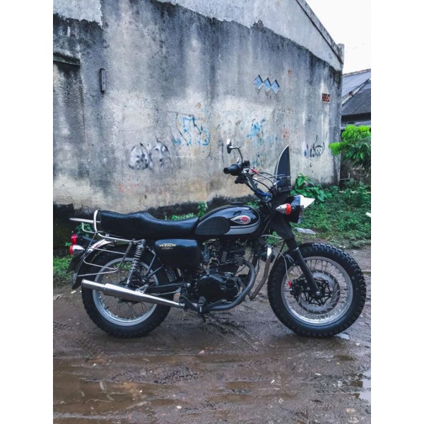 Knalpot Thrompet Kawasaki W175 PNP Leher Original