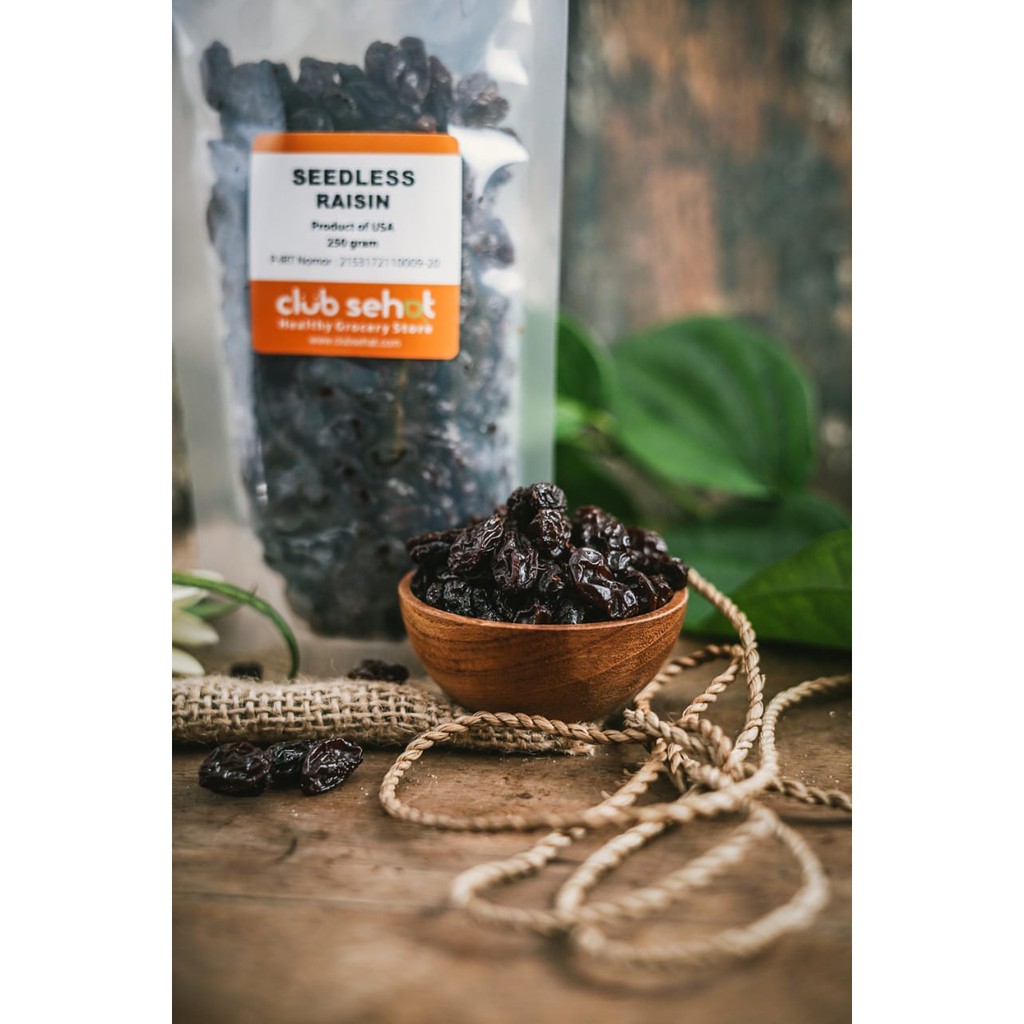 

Club Sehat - Seedless Raisin Premium Kismis Hitam Anggur Kering 500gr