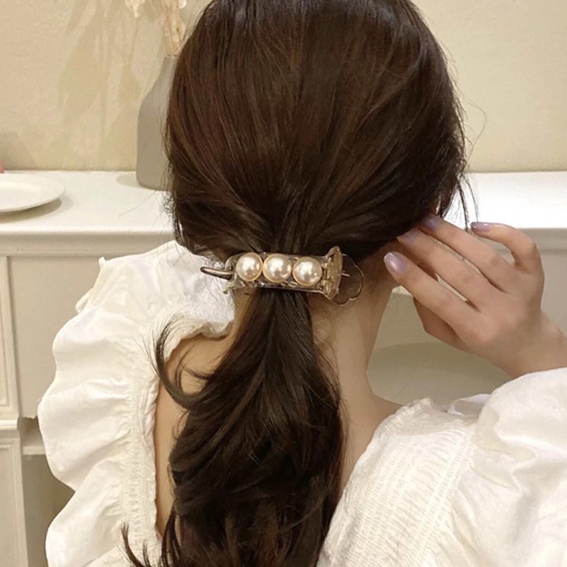 Ark.co - ORIA pearl hair claw jepit rambut wanita mutiara