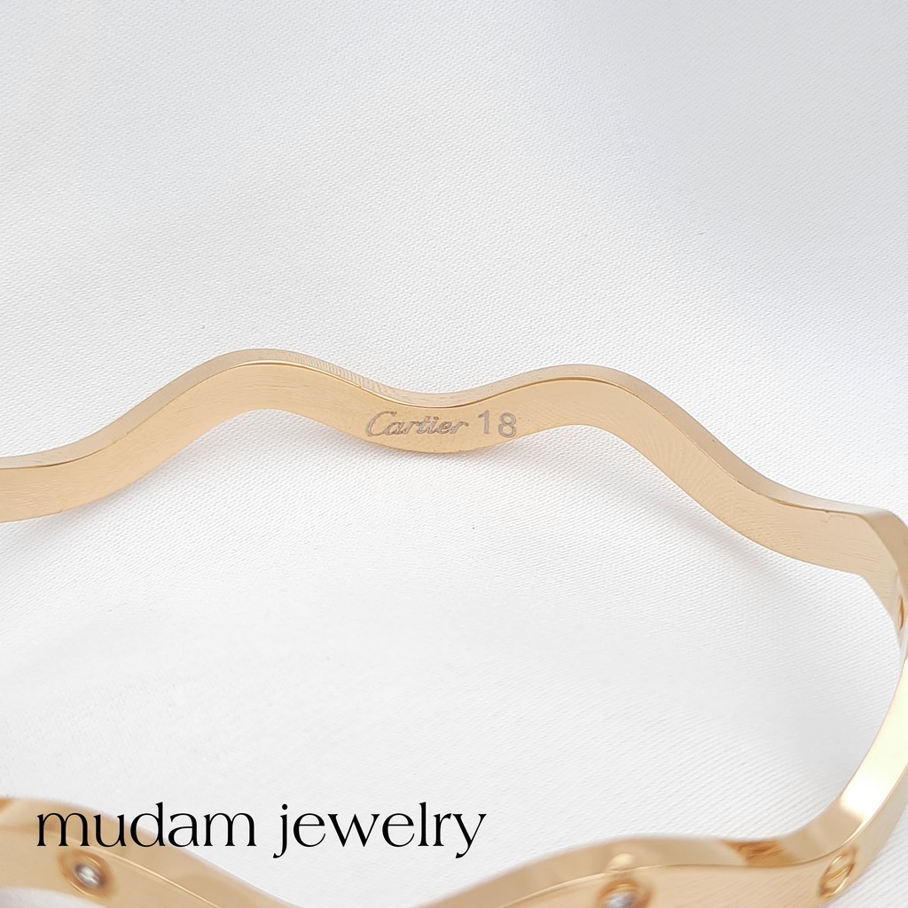 Gelang Bangle Titanium Polos dan Diamonds Model Mines Untuk Wanita dan Pria Bentuk Gelombang