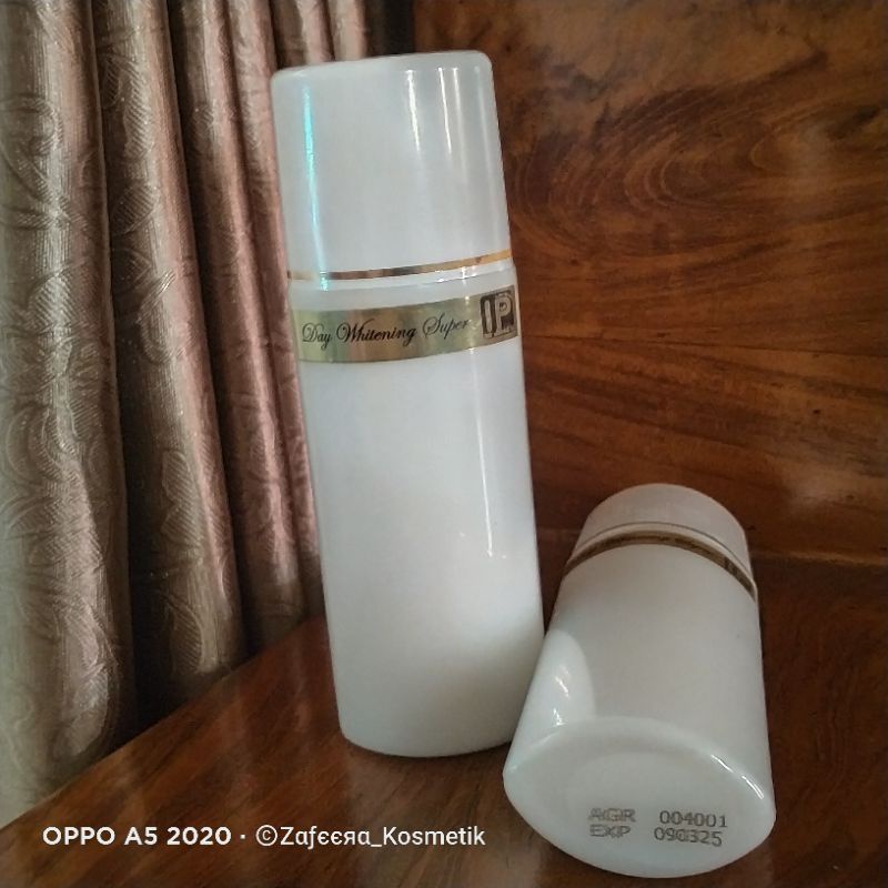 DAY WHITENING SUPER IP SPF 70+ | HB LOTION SIANG PEMUTIH