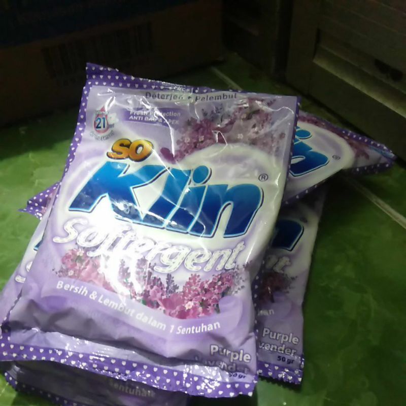 Soklin softergent detergent bubuk ungu renceng