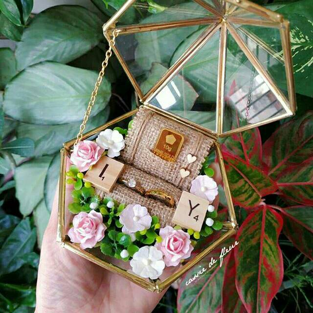 Ring bearer . Kotak seserahan . Kotak mahar . Kotak cincin terrarium . Kotak cincin kaca