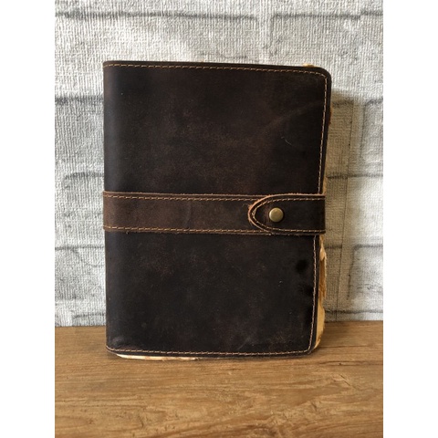 

BUKU / BUKU KULIT / LEATHER JOURNAL TUKTUK SMALL / BUKU VINTAGE