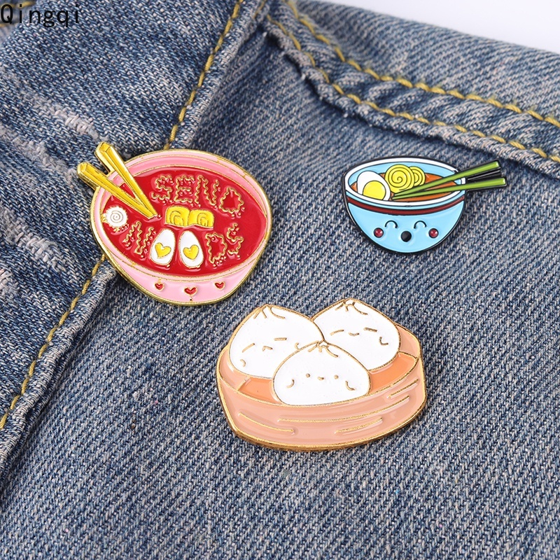 Bros Pin Enamel Desain Kartun Ramen Mie Jepang Sumpit Untuk Kerah Kemeja Denim