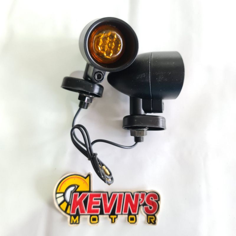 SEN CLASSIC HITAM DRIV