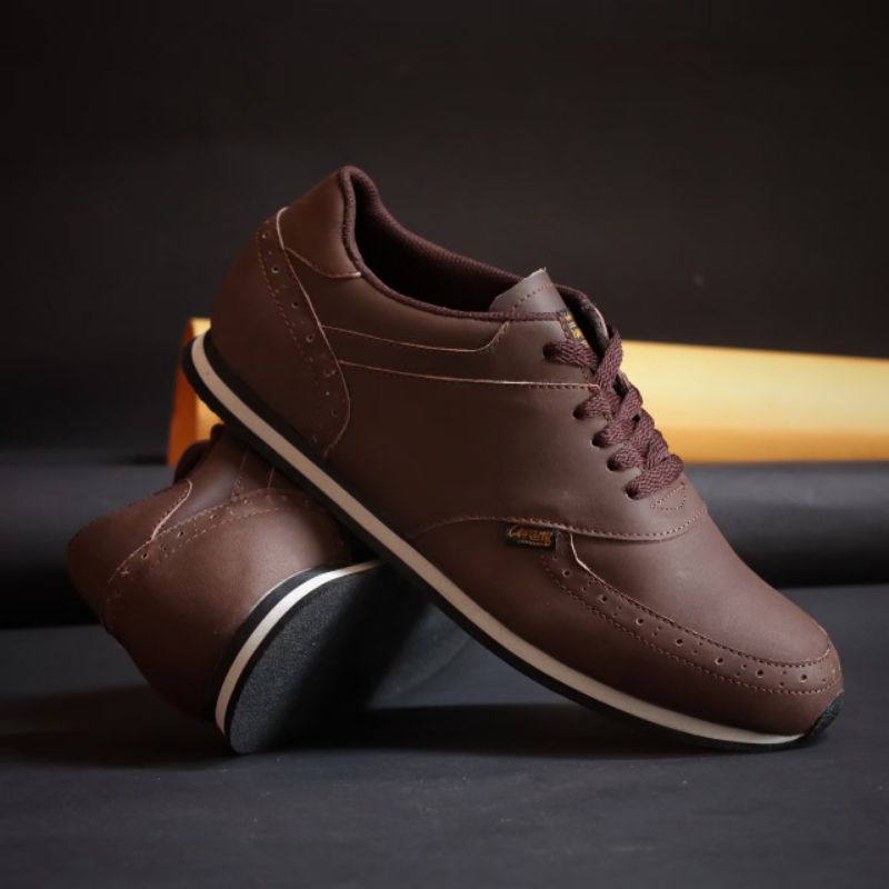 EZRA BROWN -Sepatu Casual Kasual Sneakers Pria Kulit Asli/Cowok Sporty Lokal Ori Original Footwear