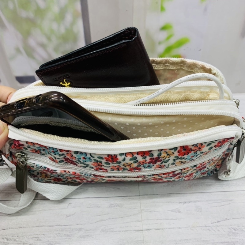 COD TAS WANITA MOTIF BUNGA. DOMPET WANITA BUNGA. TAS SELEMPANG WANITA MUAT HP &amp; DOMPET