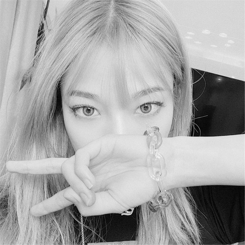 Gelang Rantai Akrilik Transparan Clear White Acrilic Chain Bracelet