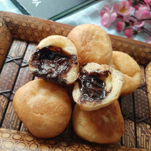 

Roti Goreng Cokelat Lumer