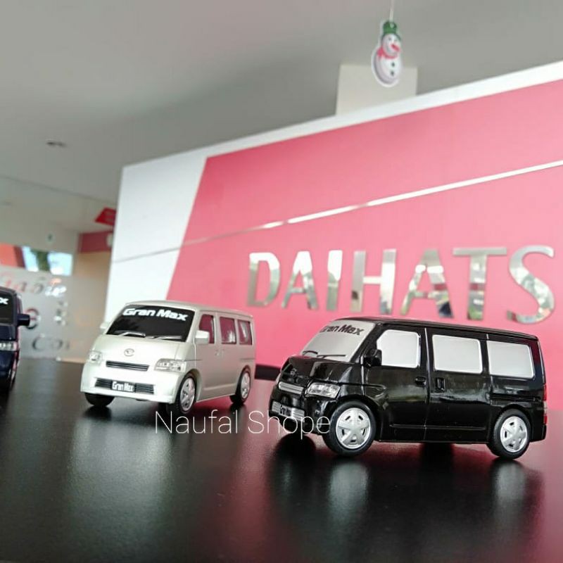 MINIATUR DAIHATSU GRANMAX MINIBUS