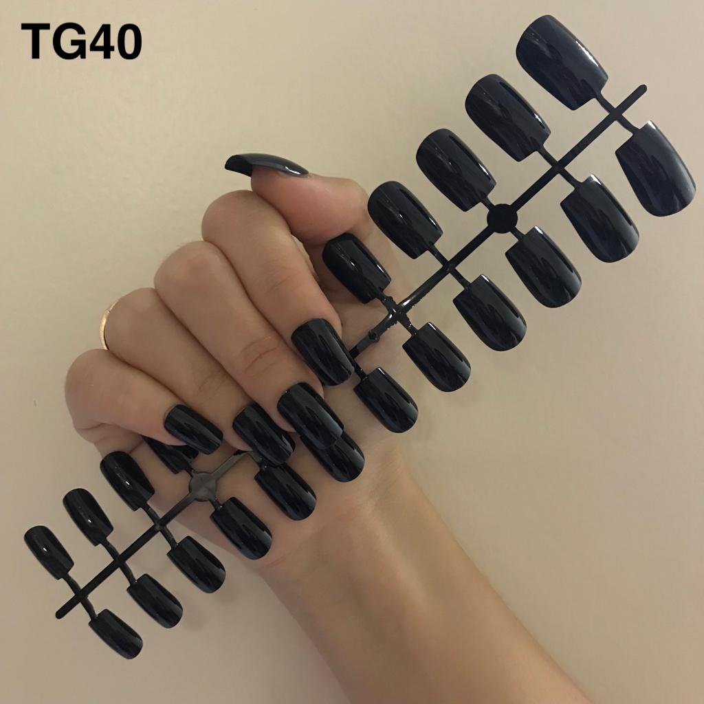 24 Pcs Kuku Palsu Polos Glossy Matte Nude / Fake Nails Manicure / Nail Art Kuku Palsu