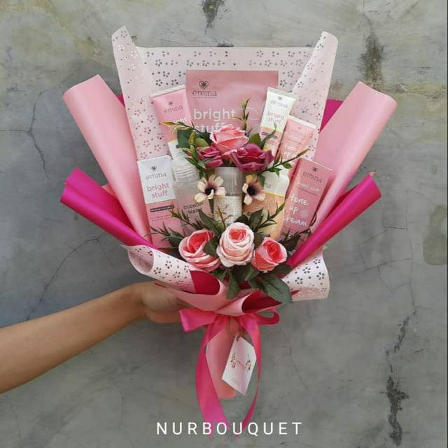 Bouquet Skincare Emina / Bouquet Makeup Emina / Buket Kosmetik Emina