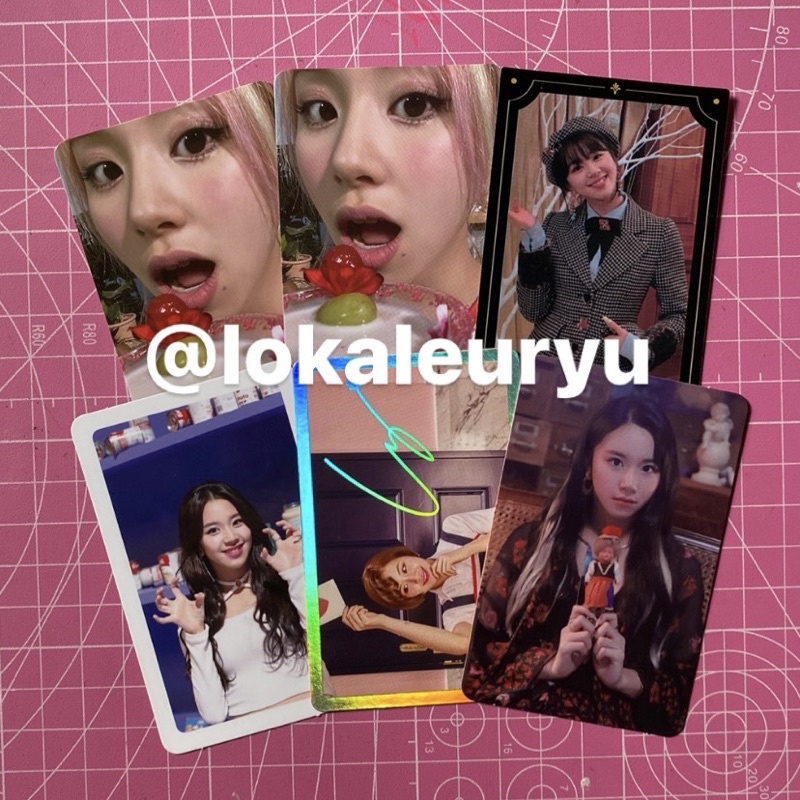 photocard twice chaeyoung, taste of love cocktail, TYOY baret, mnh maung, holo signal, YOY boneka, t