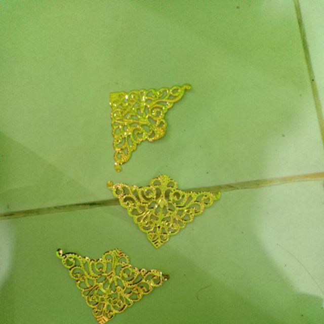 Tempat perhiasan rumput  full bunga mahar kotak seserahan  