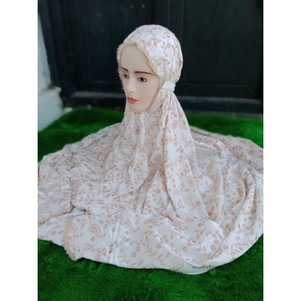 Mukena Terusan Sutra Jepang