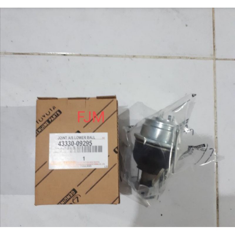 ball joint low innova/ball joint bawah innova/ball joint bwh innova