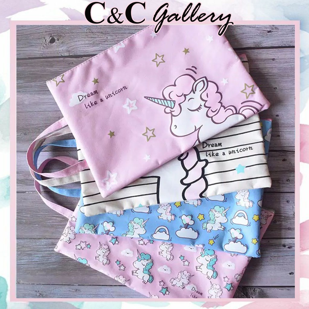 

PORTABLE A4 FILE STORAGE POUCH UNICORN / TEMPAT FILE A4 UNICORN / TEMPAT ALAT TULIS