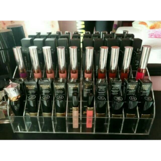 

acrylic cosmestic