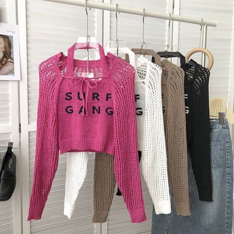Red 2022 Musim Gugur Baru Versi Korea Halter Leher Huruf Jacquard Rajutan Rompi dengan Lengan Panjang Cardigan Top Dua Potong Set