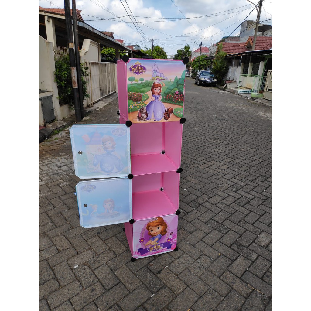 SHENAR  LEMARI PLASTIK KARAKTER DORAEMON 4 SUSUN/ LEMARI PLASTIK 1X4