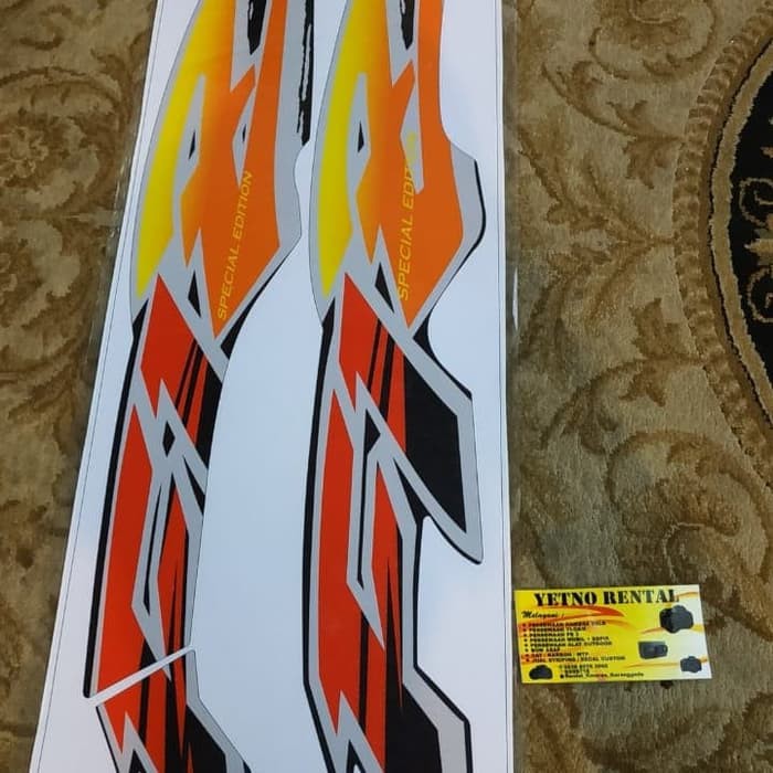 Striping variasi stiker Lis Sticker Yamaha F1ZR Striping F1zr
