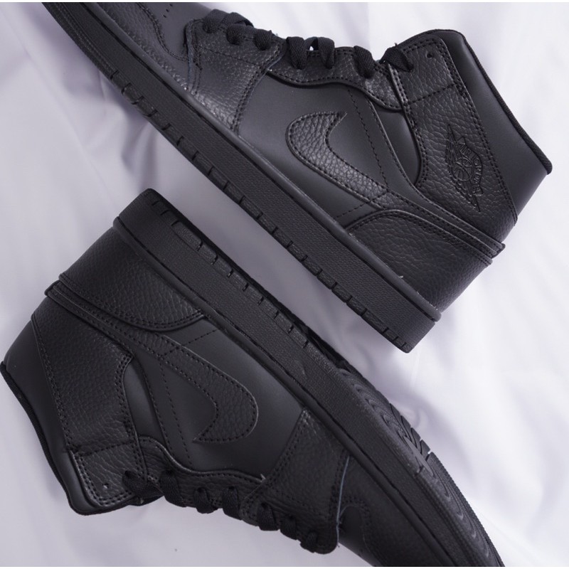 jordan 1 all black junior