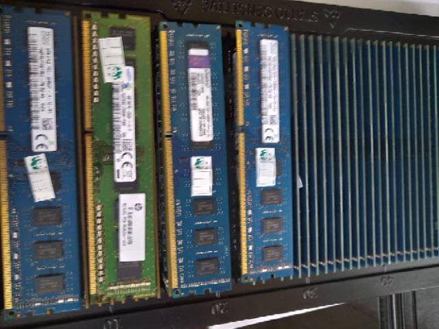 Memori RAM DDR3 4gb second untuk PC