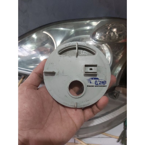 tutup headlamp head lamp harrier ori