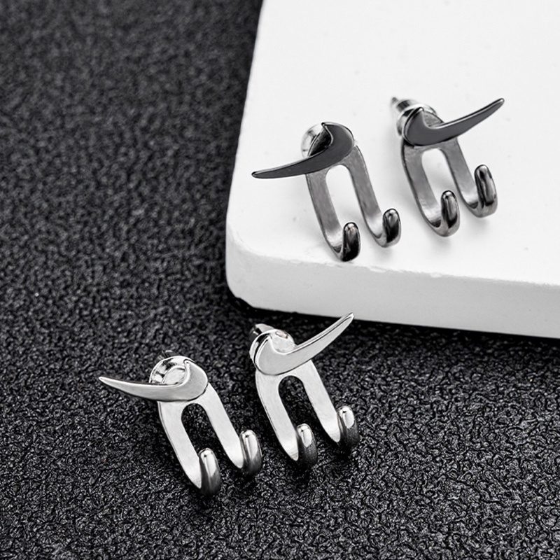 925 Sterling Silver Personality Hip Hop Pair Hook Paw Earrings Male Ins Niche Earrings