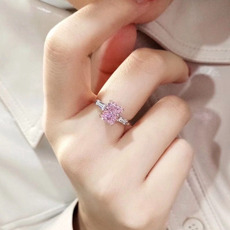 Cincin Silver Hias Berlian Zirkon Bentuk Kotak Warna Pink Untuk Wanita