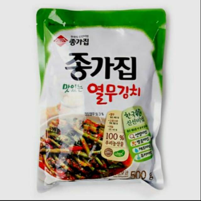 

Jjonggajib Yeolmu Kimchi / Young Summer Radisrh Kimchi 500 gram